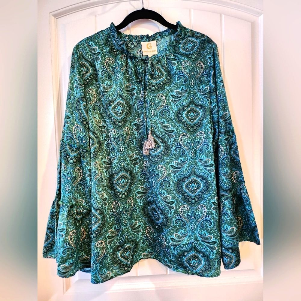 NWT GRAND & GREENE, LARGE, PAISLEY TIE NECK WITH TASSELS TRUMPET SLEEVE TOP